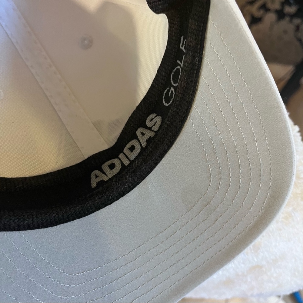 Adidas hat - Picture 4 of 6